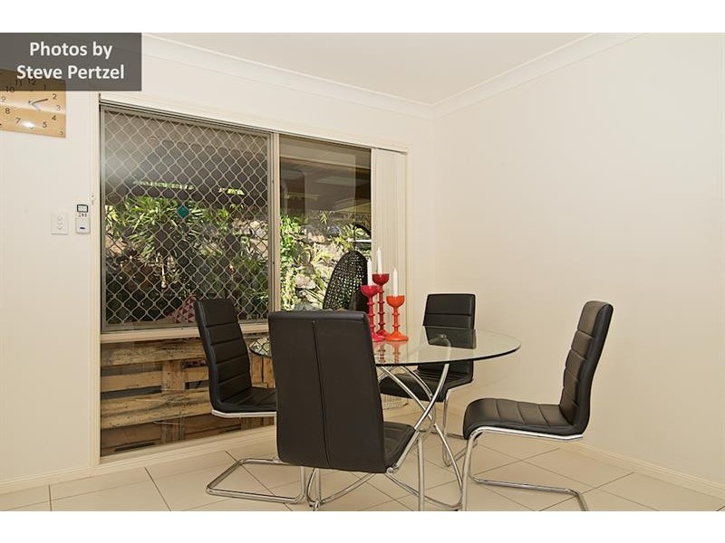 69 Victoria Dr, Pacific Pines QLD 4211