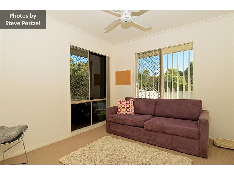69 Victoria Dr, Pacific Pines QLD 4211