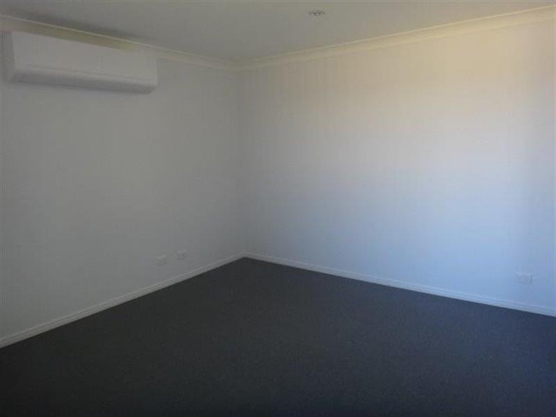 38 Hasemann Cres, Upper Coomera QLD 4209