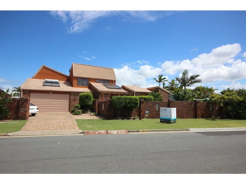 24 Thompson St, Biggera Waters QLD 4216