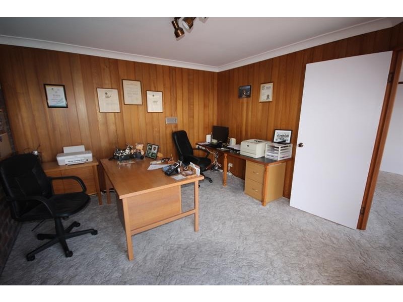 24 Thompson St, Biggera Waters QLD 4216