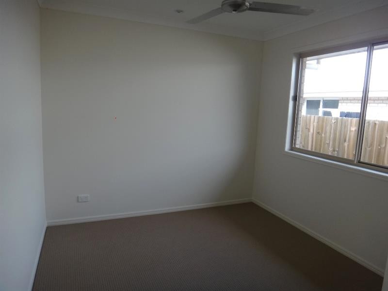 68 Damian Leeding Way, Upper Coomera QLD 4209