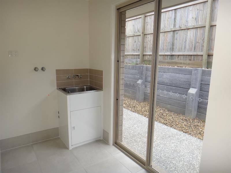 68 Damian Leeding Way, Upper Coomera QLD 4209