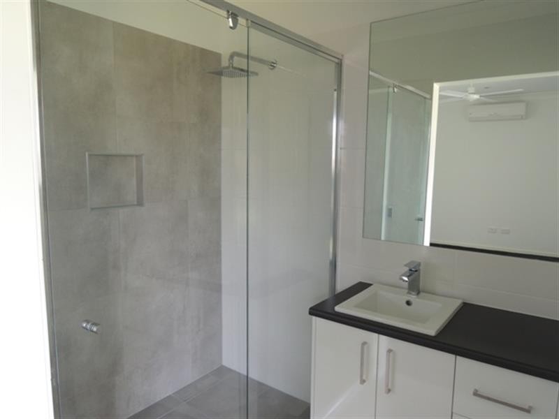 97 Beaumont Dr, Pimpama QLD 4209