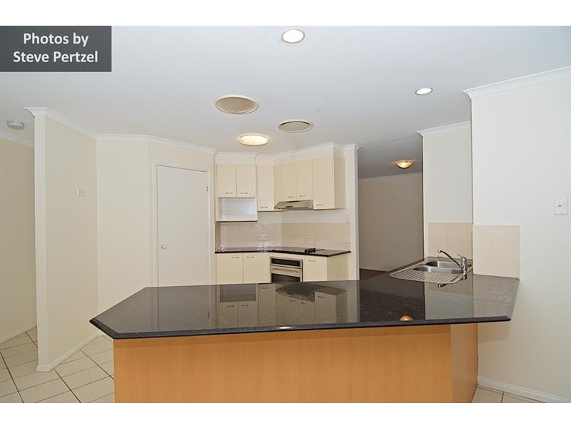 3 Worthing Ct, Arundel QLD 4214