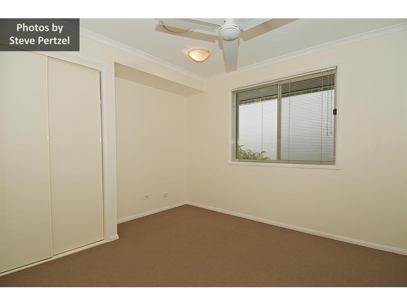 3 Worthing Ct, Arundel QLD 4214