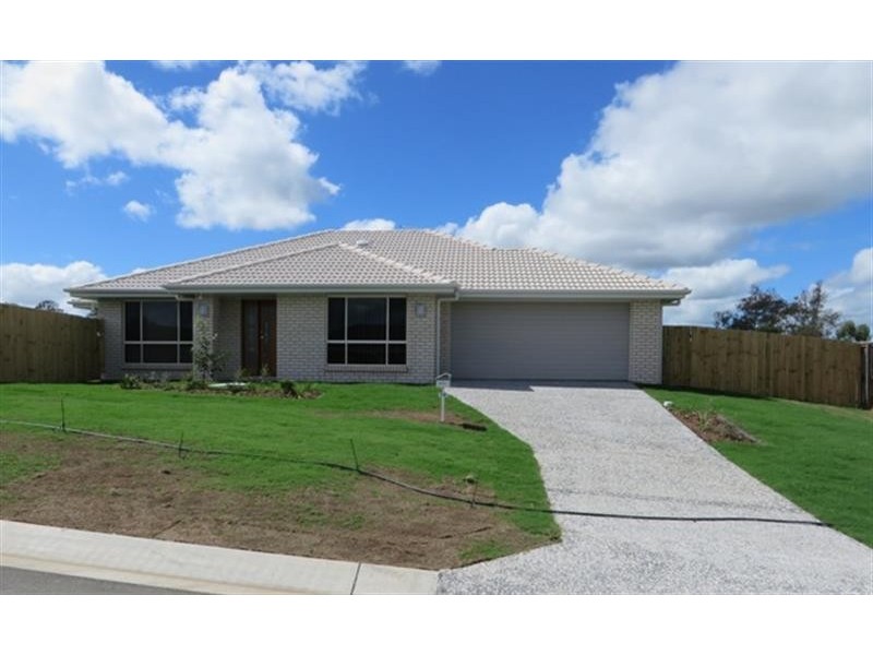 16 Phoebe Way, Gleneagle QLD 4285