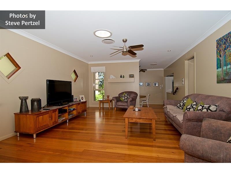 34 Ben Hogan Cres, Parkwood QLD 4214