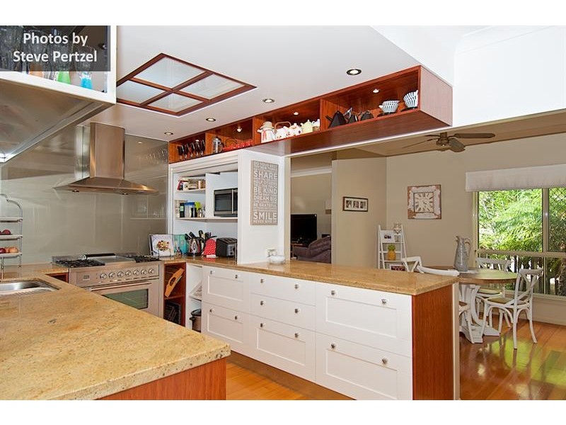 34 Ben Hogan Cres, Parkwood QLD 4214