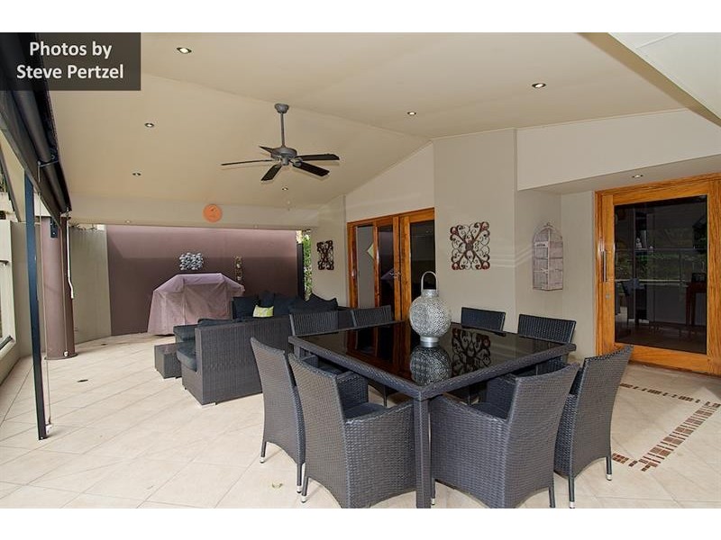 34 Ben Hogan Cres, Parkwood QLD 4214