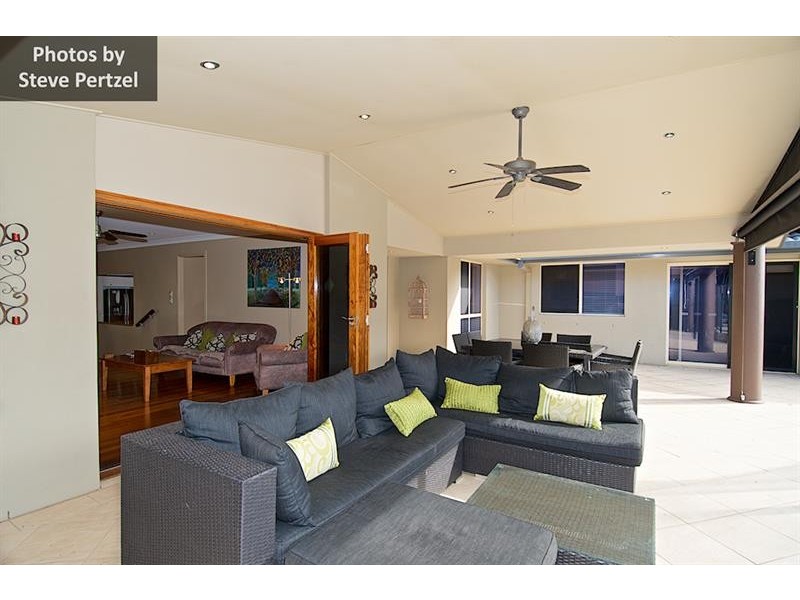 34 Ben Hogan Cres, Parkwood QLD 4214