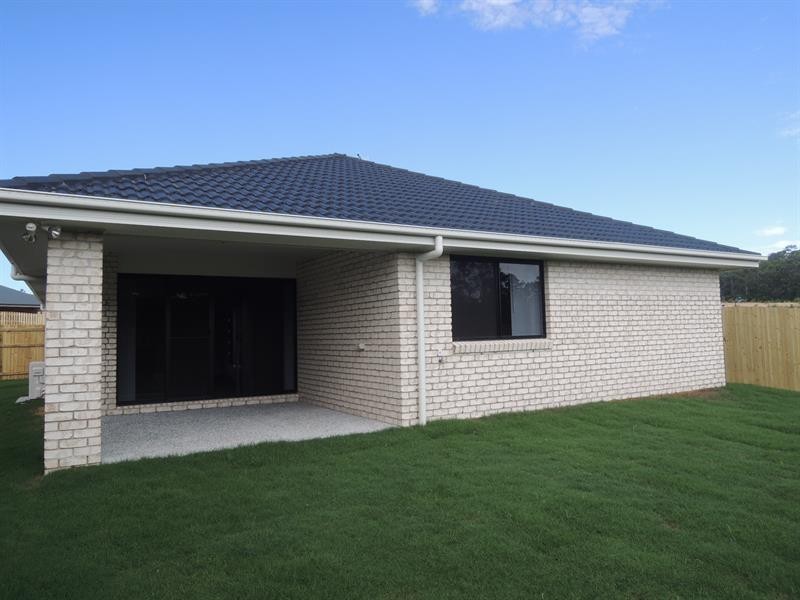 51 Matas Dr, Pimpama QLD 4209
