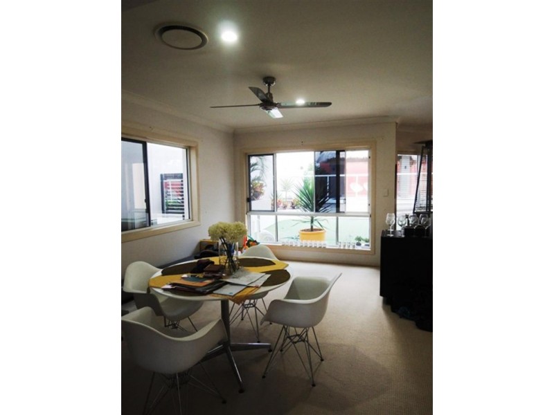 47 Canada Pl, Arundel QLD 4214