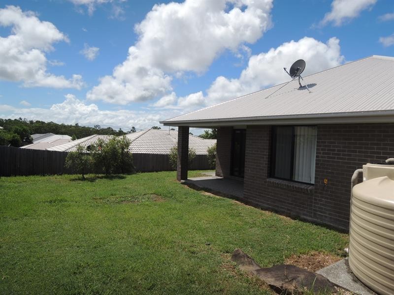 43 Hanover Dr, Pimpama QLD 4209