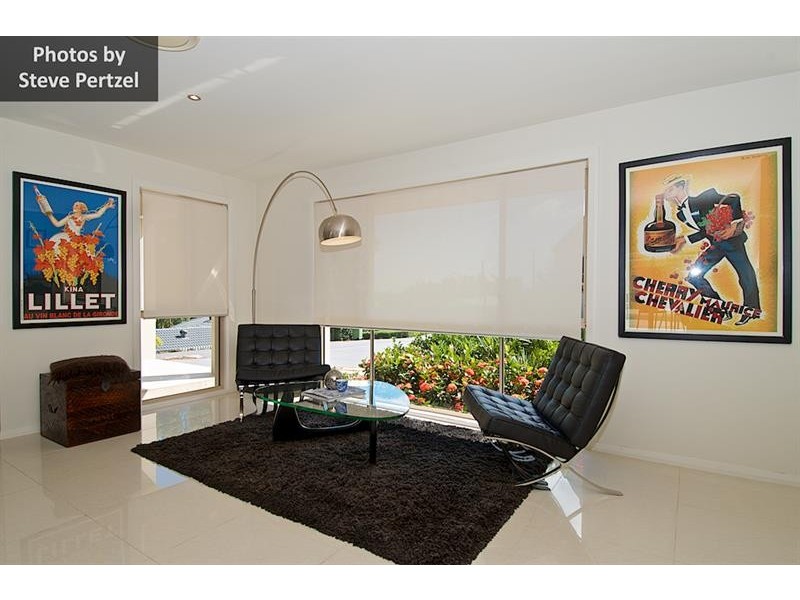 4 Riverdowns Cres, Helensvale QLD 4212