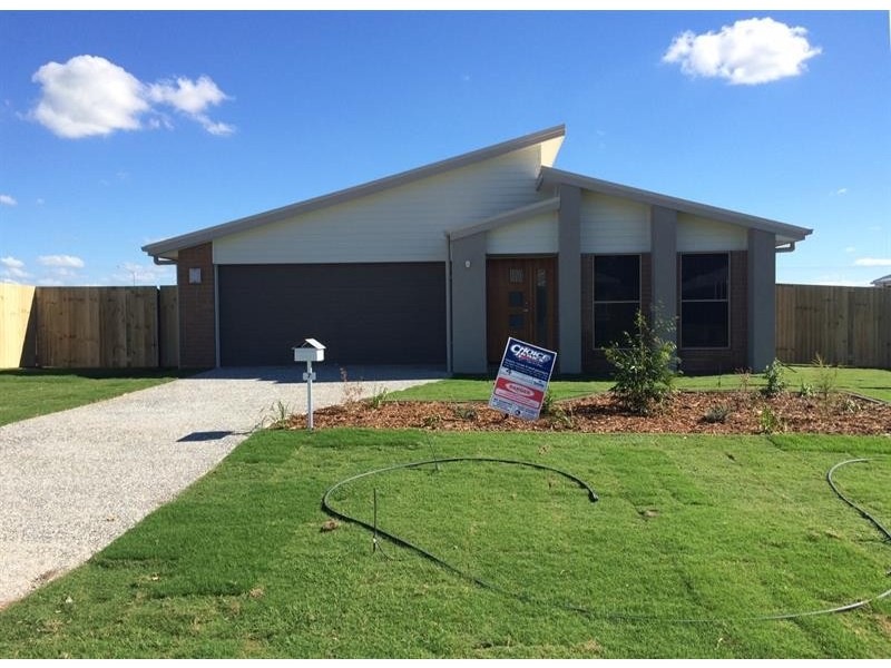 7 Lachlan St, Gleneagle QLD 4285