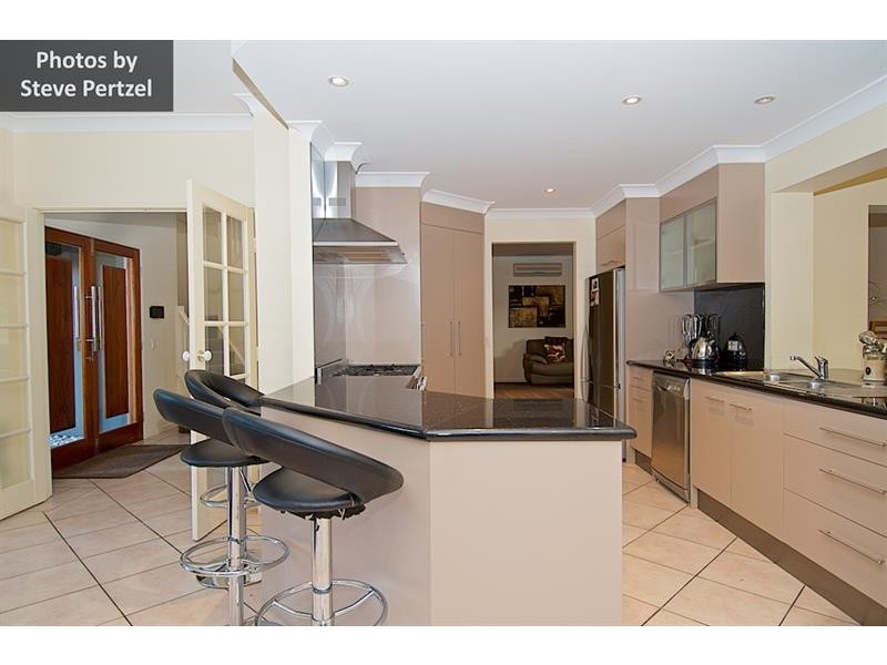 23 Highview Pl, Parkwood QLD 4214