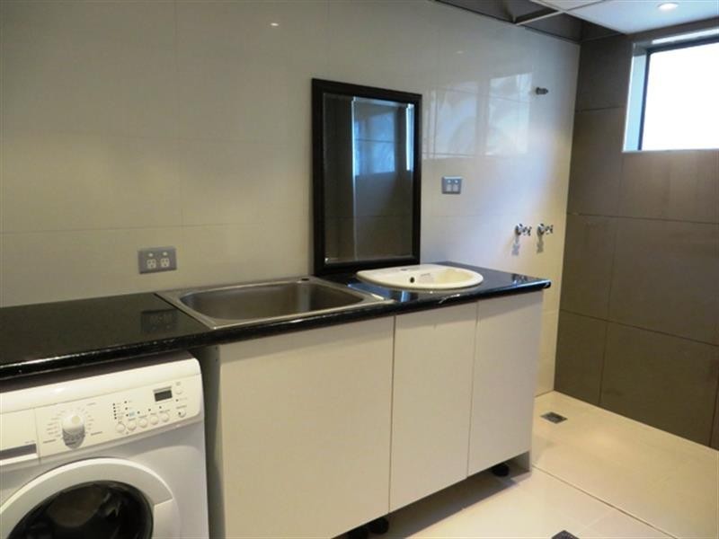 1/57 Peninsular Dr, Surfers Paradise QLD 4217