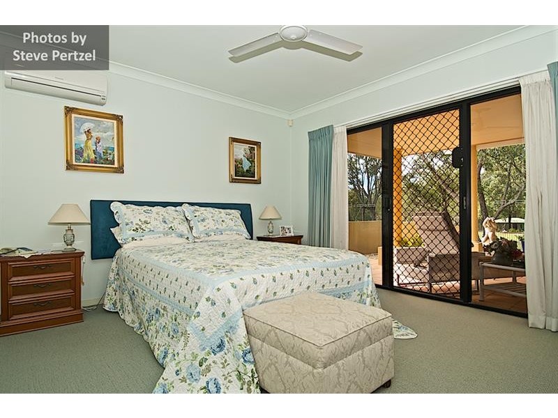 19 Hazel Ct, Arundel QLD 4214