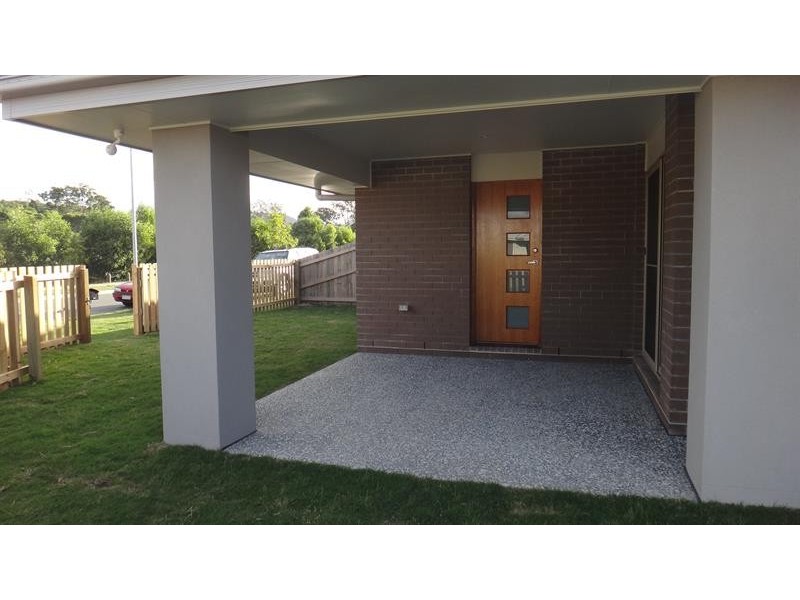 5 Damian Leeding Way, Upper Coomera QLD 4209