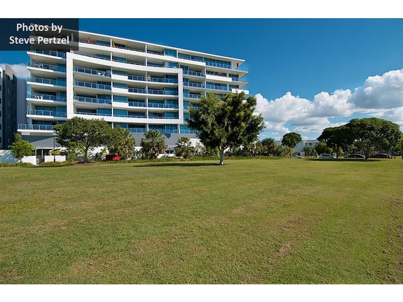 409/15 Compass Dr, Biggera Waters QLD 4216