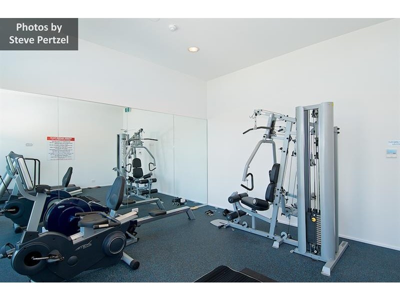 409/15 Compass Dr, Biggera Waters QLD 4216
