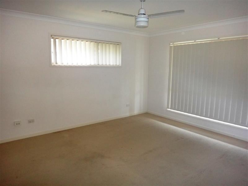 17 Hazelmere Cres, Pimpama QLD 4209