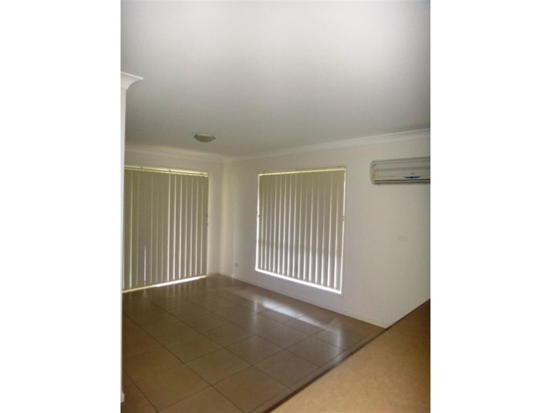 17 Hazelmere Cres, Pimpama QLD 4209