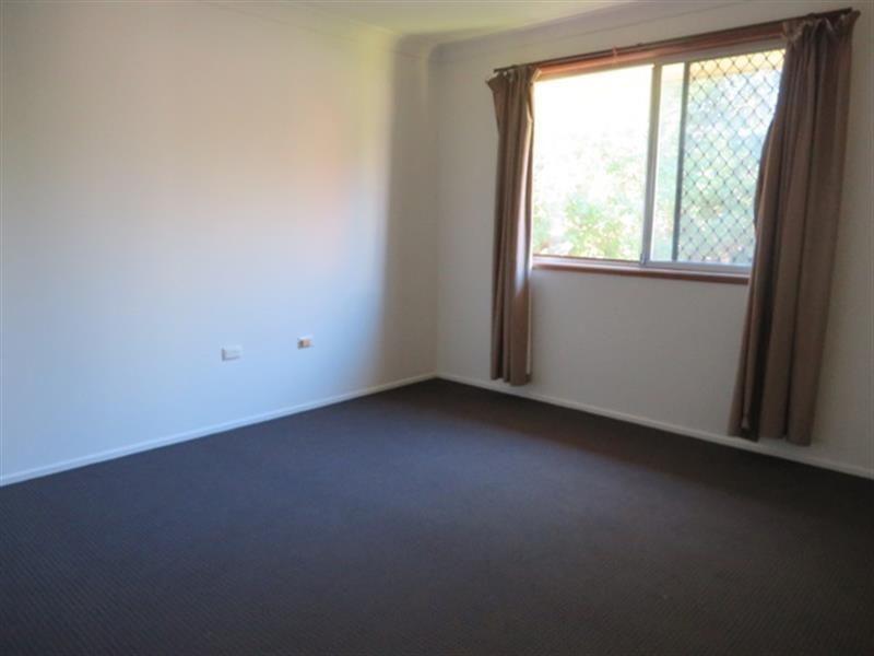 2/52 Government Rd, Labrador QLD 4215