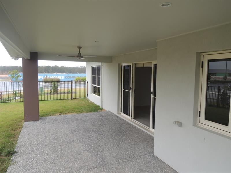 2 Undarra St, Pimpama QLD 4209