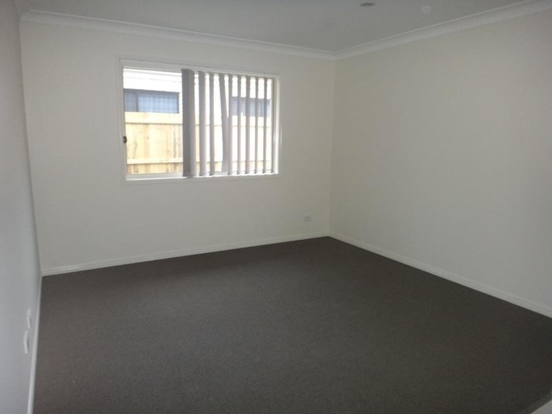 11 Jotown Dr, Coomera QLD 4209