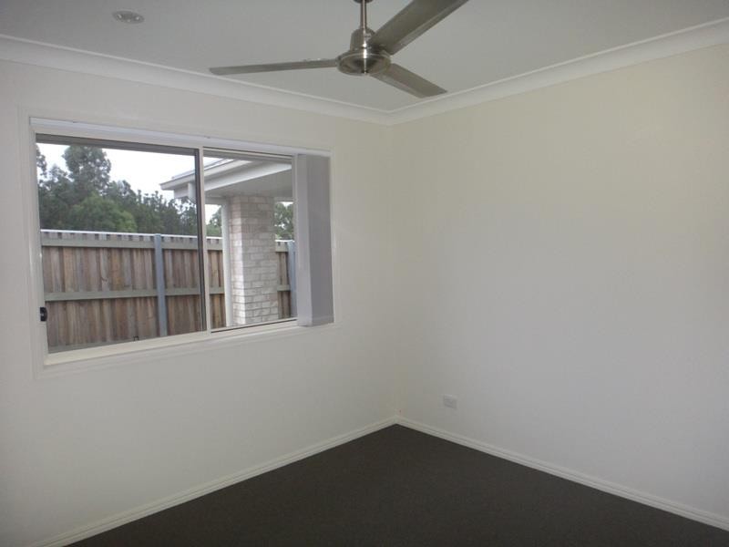 11 Jotown Dr, Coomera QLD 4209