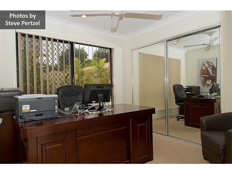 47 Golden Bear Dr, Arundel QLD 4214