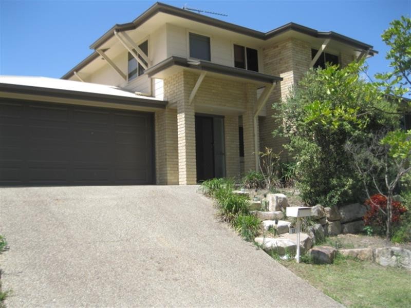 1/10 Amaray Dr, Upper Coomera QLD 4209