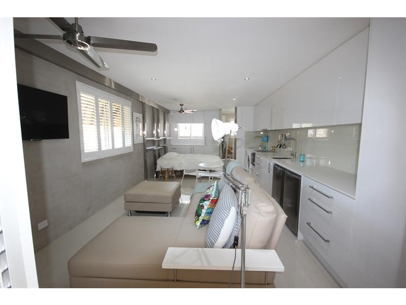 12/4 Brighton St, Biggera Waters QLD 4216