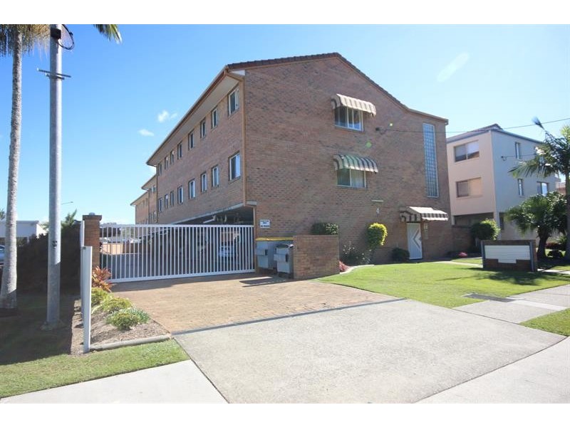 12/4 Brighton St, Biggera Waters QLD 4216