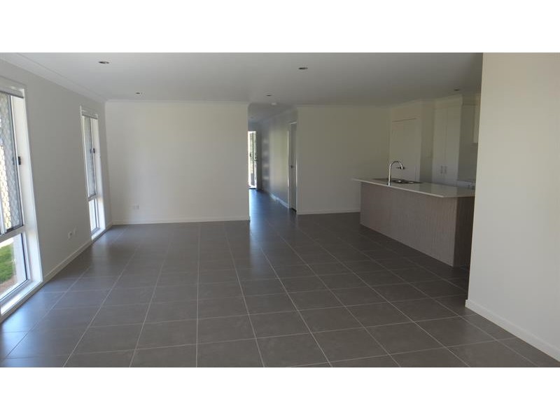 3 Tian Cres, Upper Coomera QLD 4209