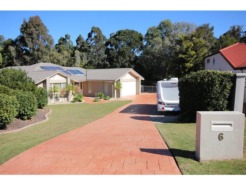 6 Tulipwood Ct, Arundel QLD 4214