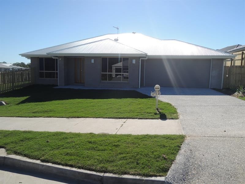 5 Sunstone Ave, Pimpama QLD 4209