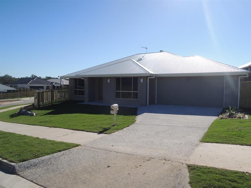 5 Sunstone Ave, Pimpama QLD 4209