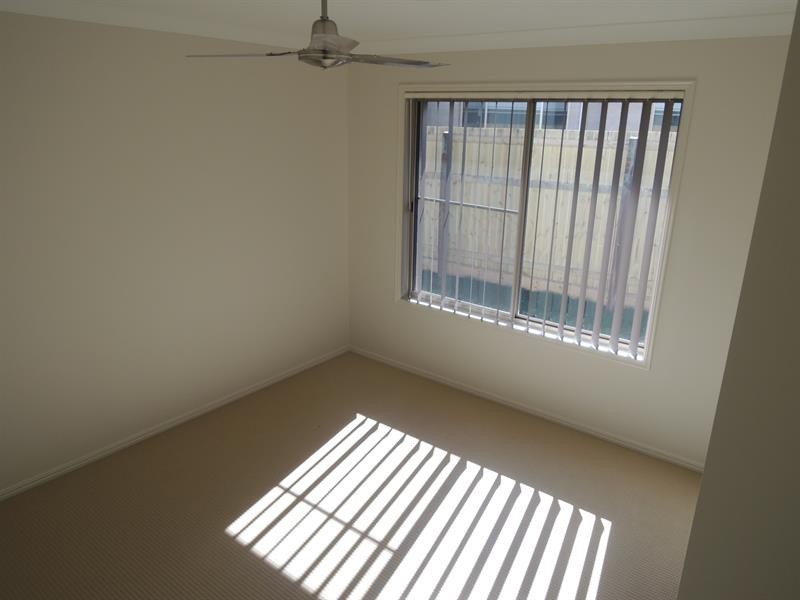 5 Sunstone Ave, Pimpama QLD 4209