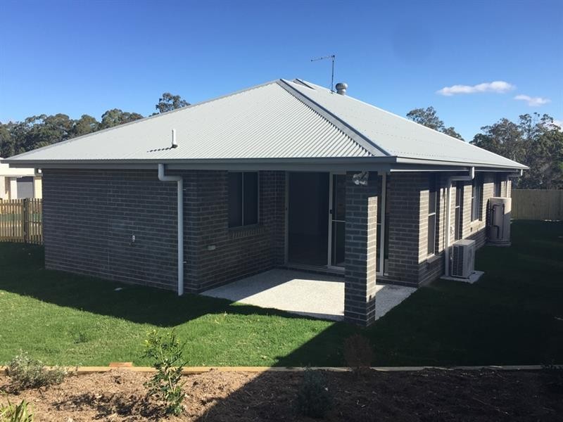 7 Sunstone Ave, Pimpama QLD 4209