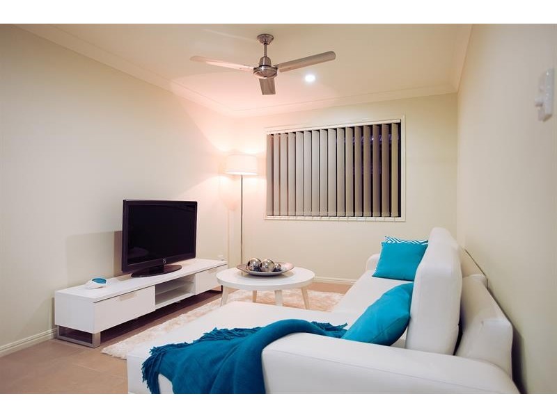 23 Tiffany Way, Pimpama QLD 4209