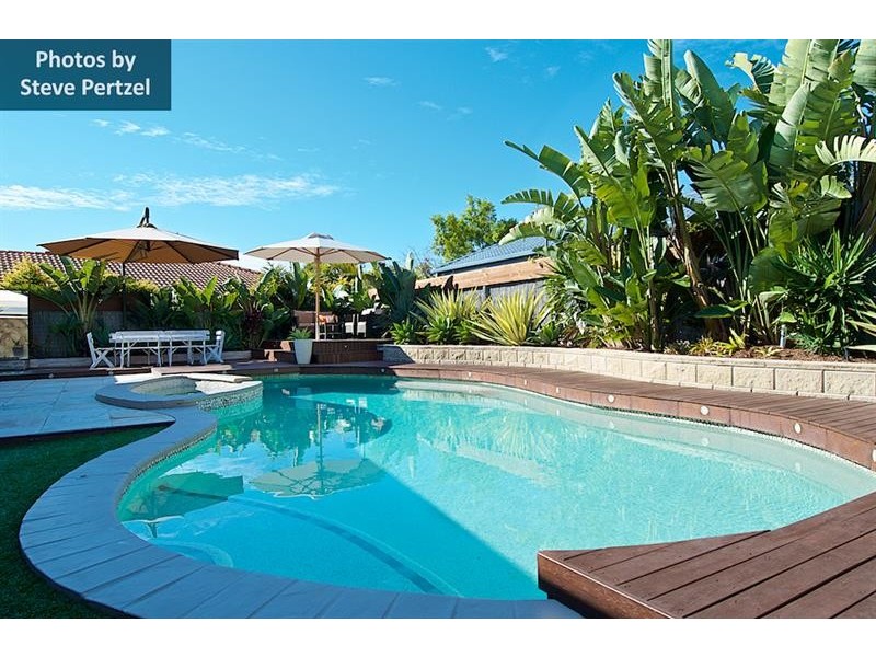 29 Ben Hogan Cres, Parkwood QLD 4214