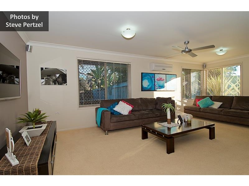 29 Ben Hogan Cres, Parkwood QLD 4214