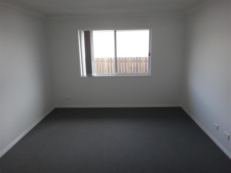 4 Hasemann Crescent Cres, Upper Coomera QLD 4209