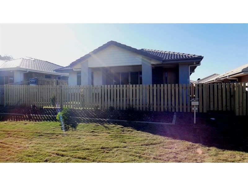 9 Damian Leeding Way, Upper Coomera QLD 4209