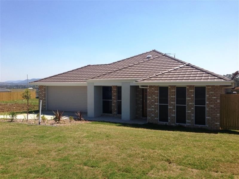 10 Joanne Ct, Gleneagle QLD 4285