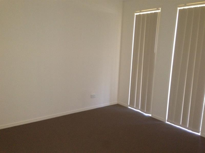 10 Joanne Ct, Gleneagle QLD 4285