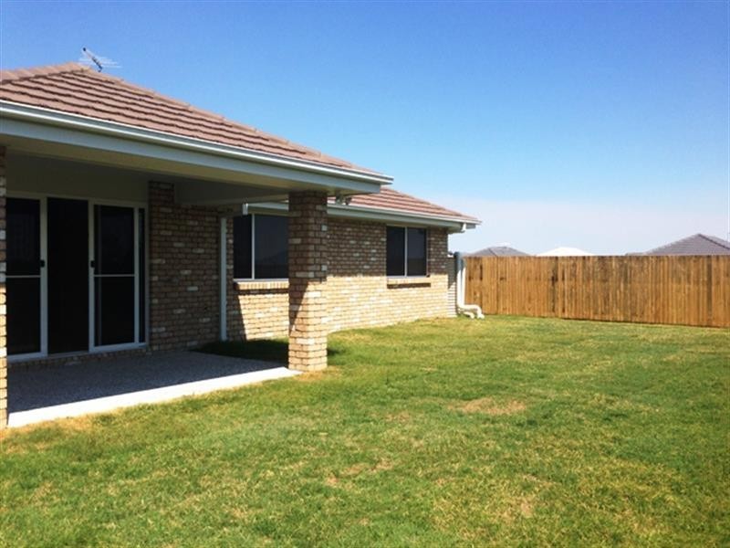 10 Joanne Ct, Gleneagle QLD 4285